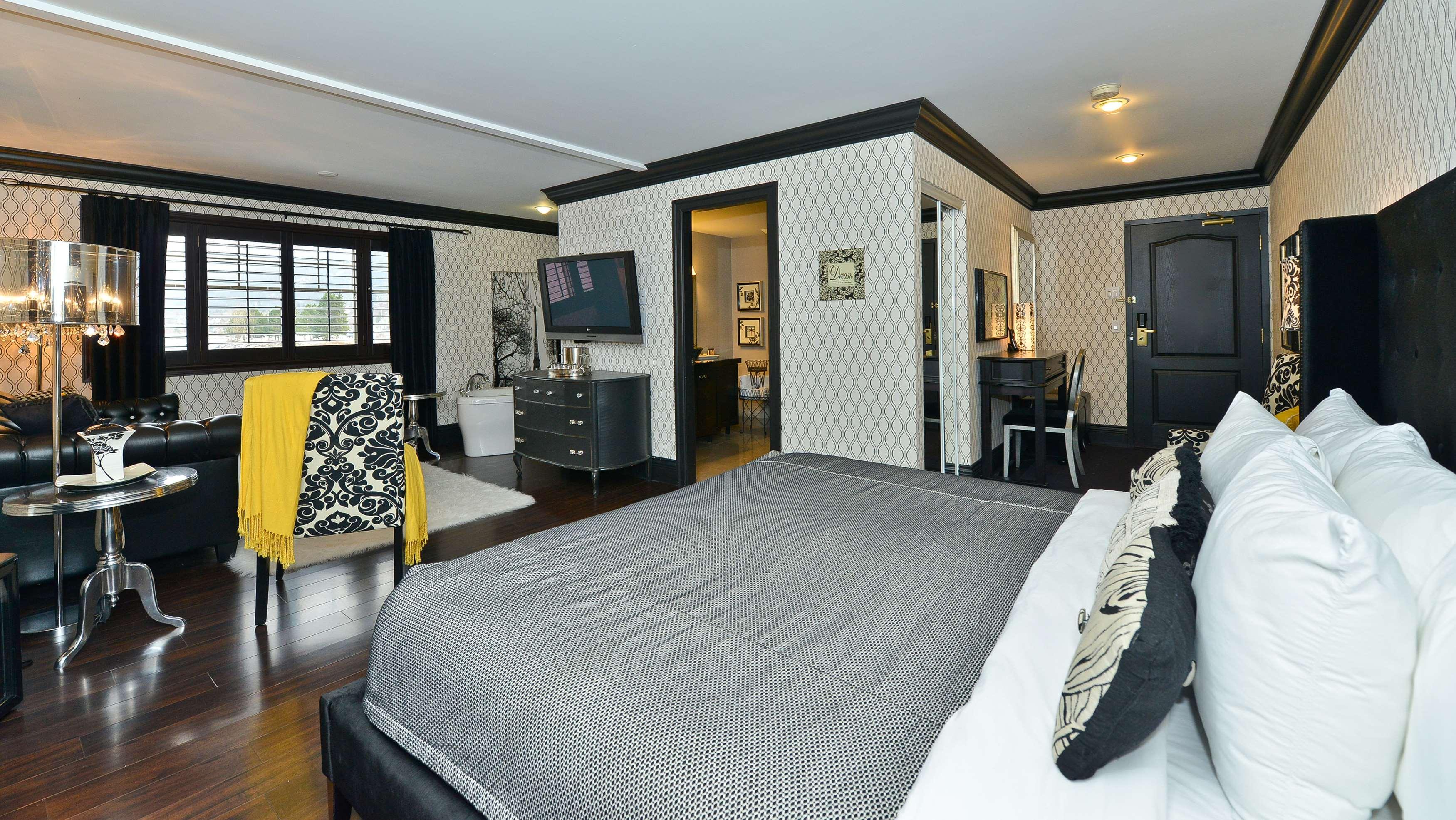 Prestige Lakeside Resort, Worldhotels Elite Nelson Room photo